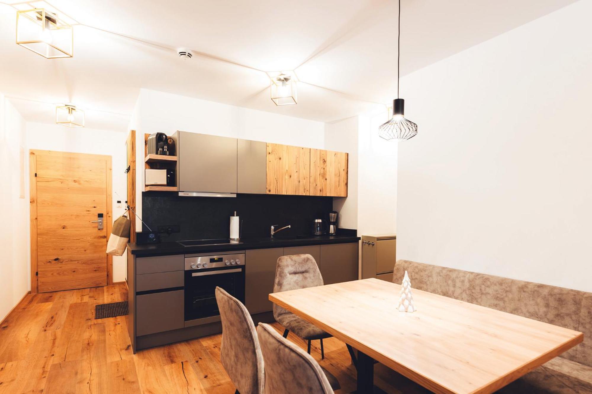 Burgstadl & Restaurant Appartement